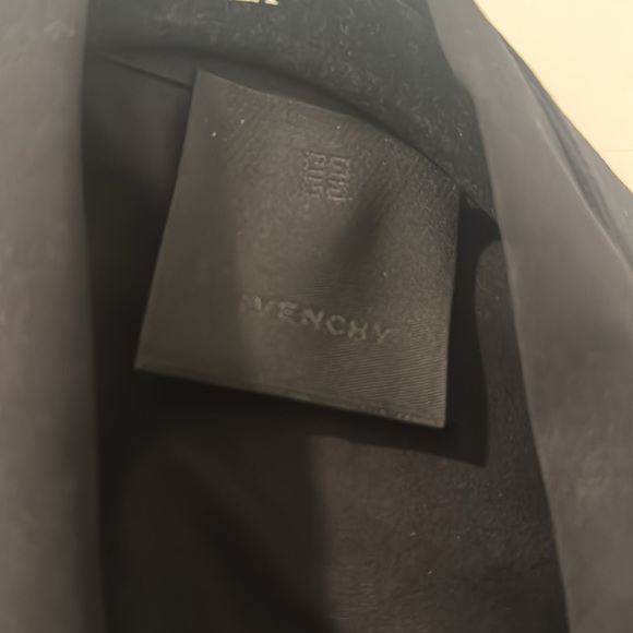 Men’s givenchy button up short sleeve shirt retail $995 - Picture 3 of 6